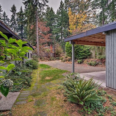 Updated 1970S Island Bungalow, 8 Miles To Seattle! Mercer Island Bagian luar foto