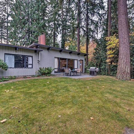 Updated 1970S Island Bungalow, 8 Miles To Seattle! Mercer Island Bagian luar foto